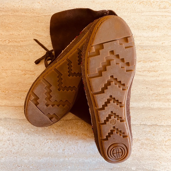 Vintage- House of Harlow 1960 Suede & Beaded ankle boots - Picture 15 of 16